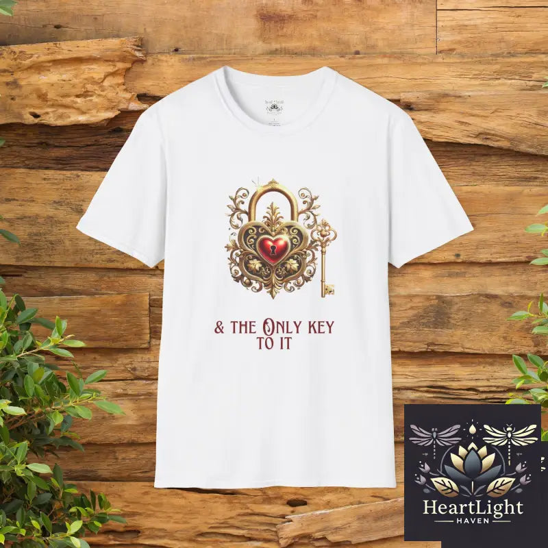 Romantic Heart Key T-Shirt - Perfect Gift for Valentine’s Day Anniversary Casual Daily Wear Relationship Goals Gift